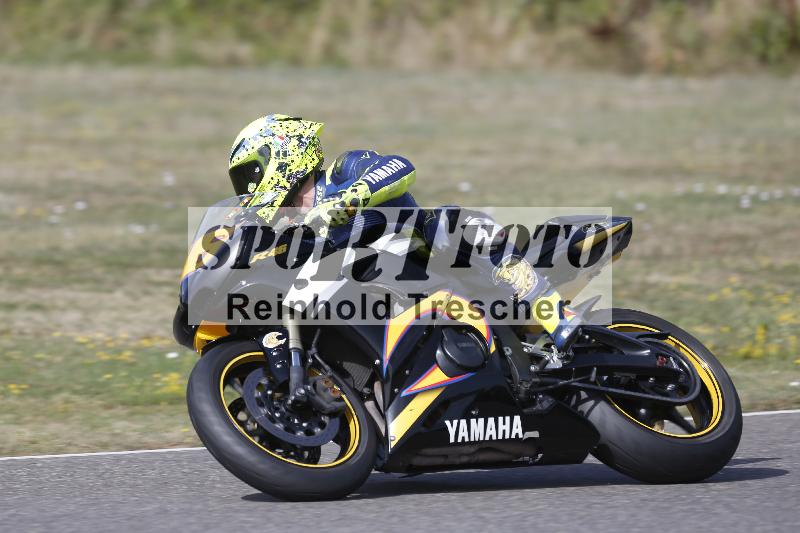 /37 09.08.2026  Pluess Motosport ADR/Einsteiger/46